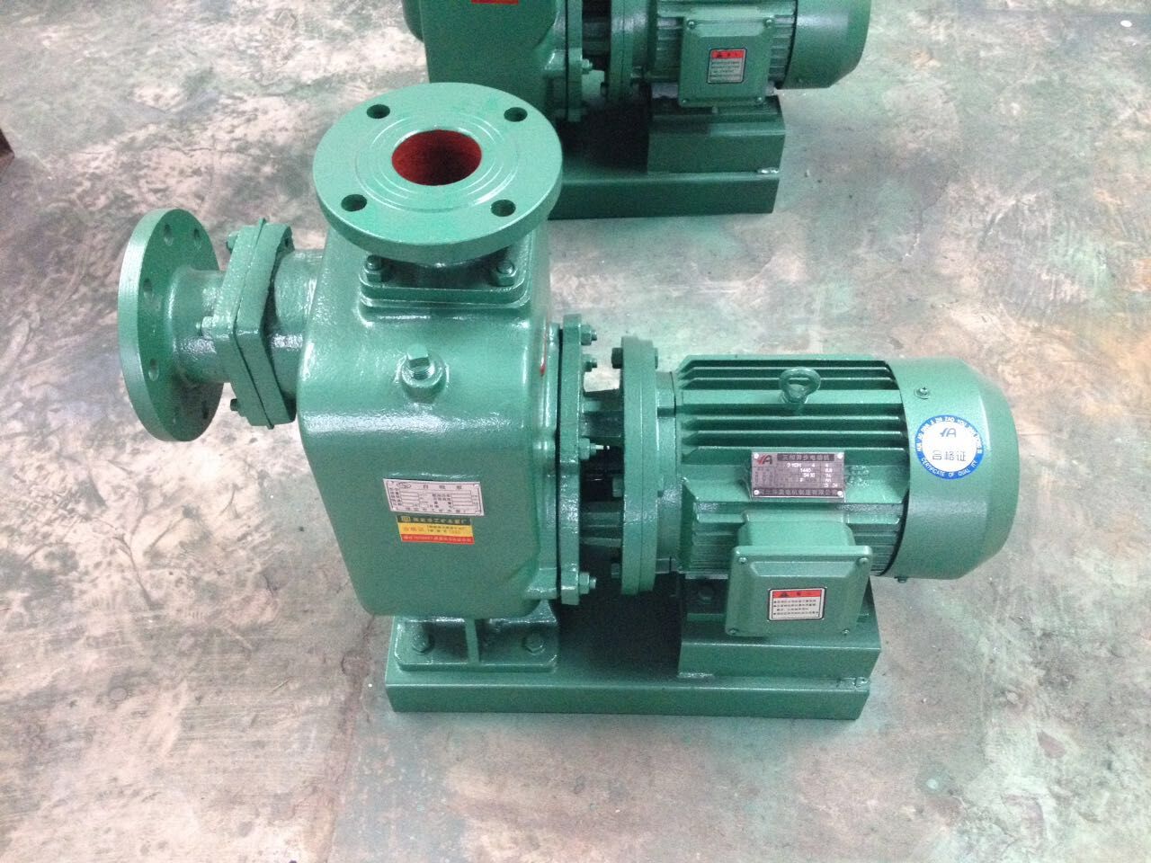 自吸泵.jpg 自吸泵.jpg